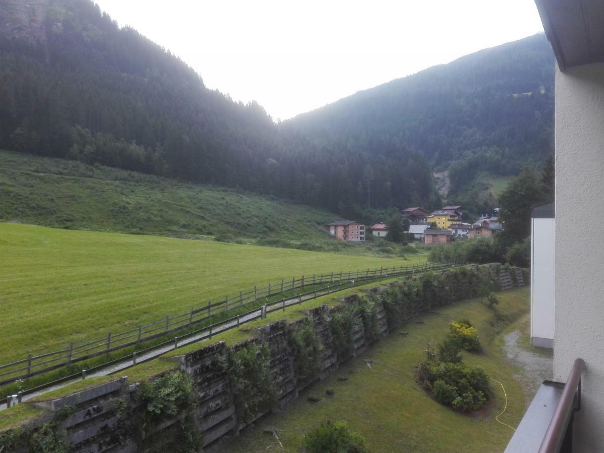 Privat Appartement Primel Im Hotel Bad Gastein Bagian luar foto